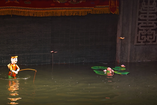 Hanoï-Thang Long water puppet show-013